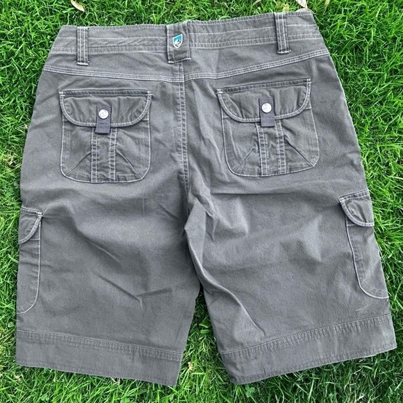 Kuhl Womens Free Range Hiking Outdoor Cargo Shorts
Gray-Green | Size 8 - Picture 3 of 6